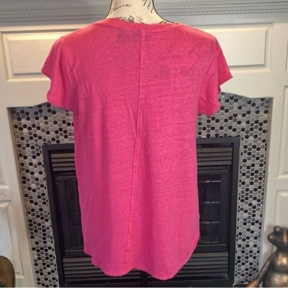 Tahari 100% Barbie pink Medium shirt - Picture 4 of 8
